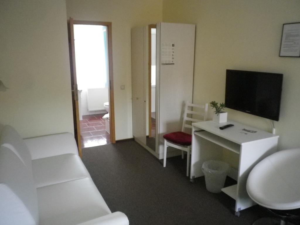 Hotel An Der Kapelle Μάινινγκεν Δωμάτιο φωτογραφία
