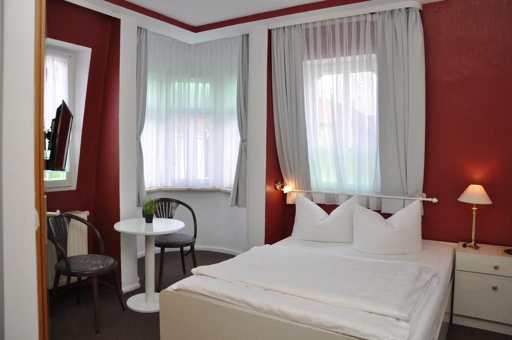 Hotel An Der Kapelle Μάινινγκεν Εξωτερικό φωτογραφία