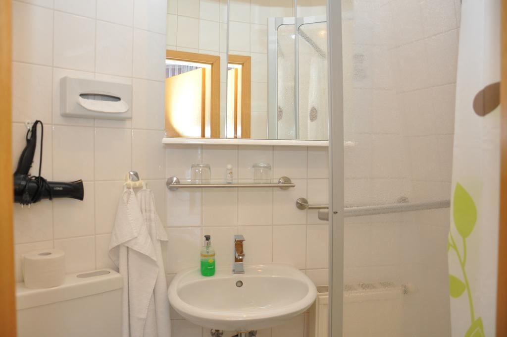 Hotel An Der Kapelle Μάινινγκεν Εξωτερικό φωτογραφία