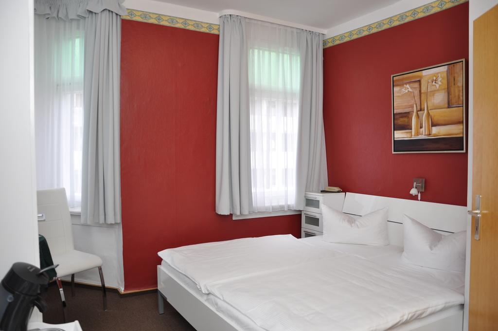 Hotel An Der Kapelle Μάινινγκεν Εξωτερικό φωτογραφία